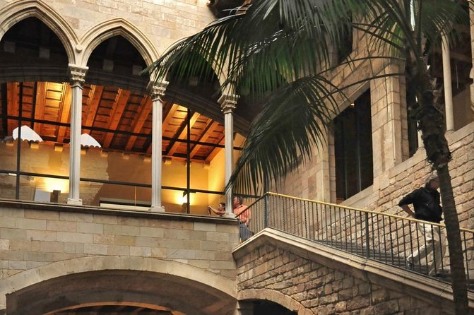 Picasso Small Group Walking Tour with Museum Skip the Line Ticket - Why Picasso’s Barcelona is worth two hours