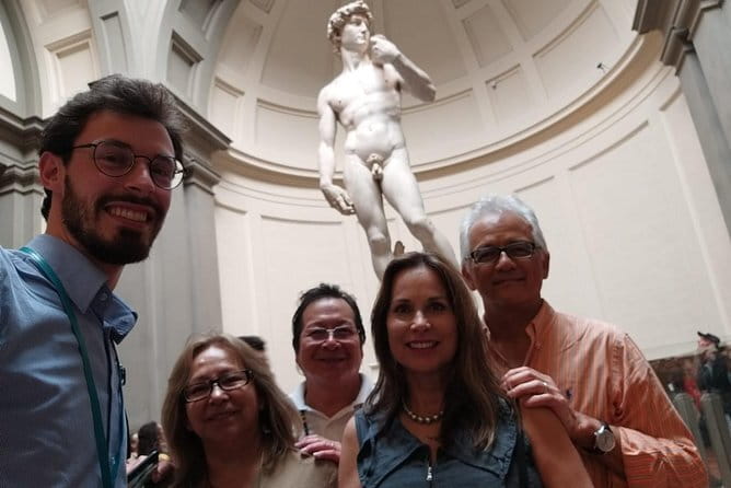 Pitti Palace and Palatine Gallery: A Royal Art and History Tour - The royal apartments and palace life