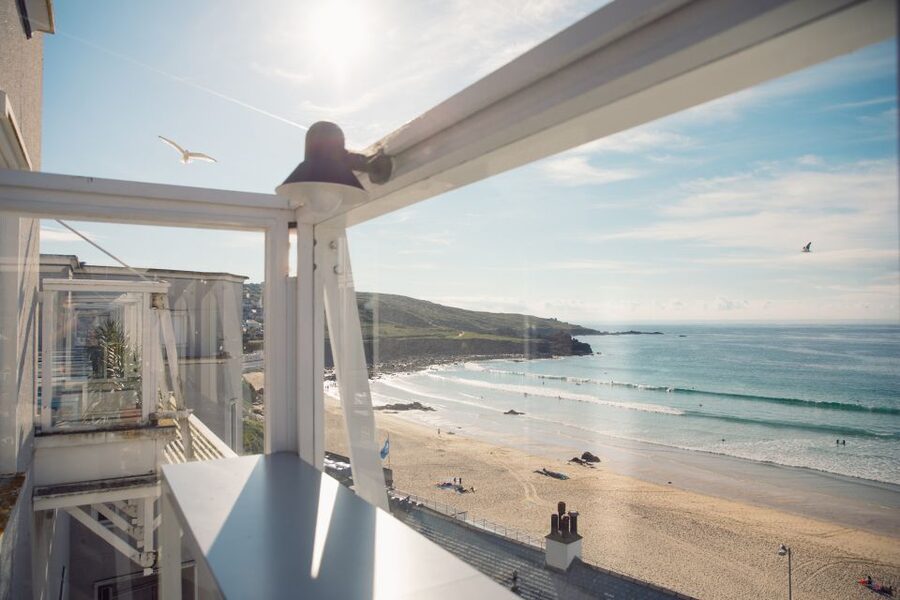 Porthmeor Beach: Tate St. Ives Gallery Entry Ticket - What your one-day ticket actually includes