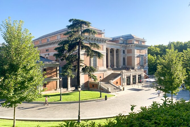 Prado City Tour Royal Palace in one day with entrance and pick-up - One private day across Madrid’s grandest sights