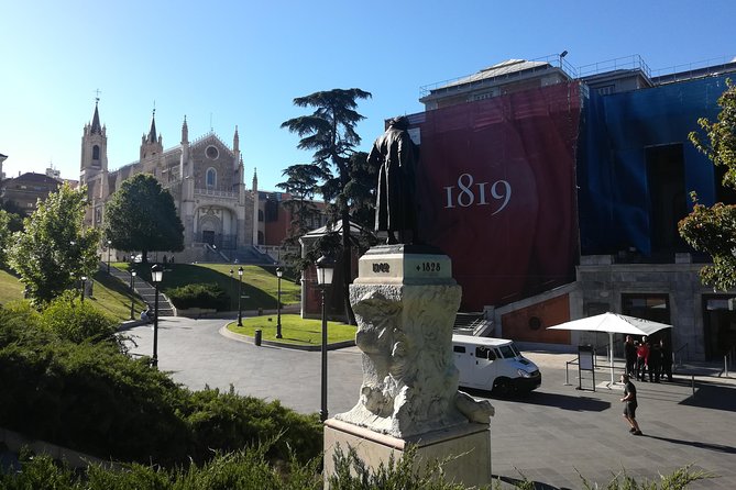 Prado Museum Guided Tour - In Spanish - 7 people per tour maximum - Guides who explain rather than recite