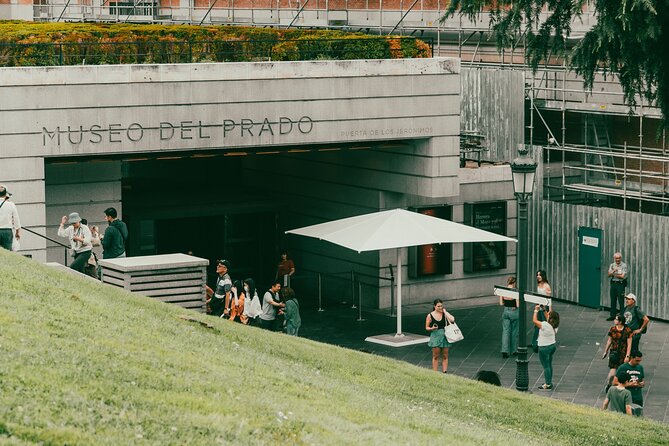 "Prado Museum" Tour A Treasure of World Art - Meeting at the Goya Monument
