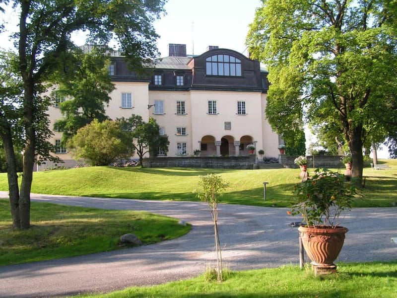 Prins Eugens Waldemarsudde: Entry Ticket to The Art Museum - Sculpture, flowers, and the historic garden