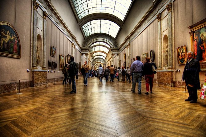 Private 3-hour tour in Louvre Museum with official tour guide - How much value do you get for $345.51?