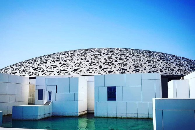 Private Abu Dhabi City Tour with Louvre Museum & Lunch - Palace façades, towers, and photo stops