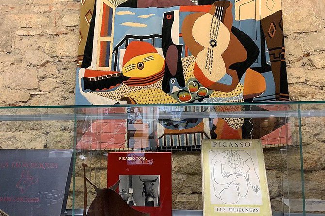 Private Barcelona Art and Tapas Walking Tour with Picasso Museum - Is $156.18 per person a fair price?