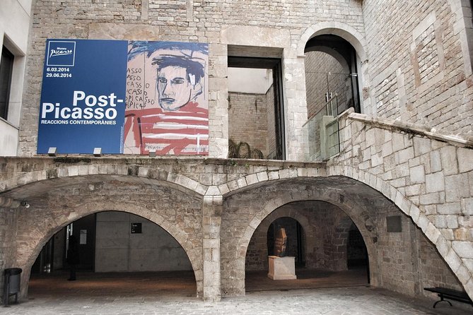 Private Barcelona Art and Tapas Walking Tour with Picasso Museum - What the private format adds