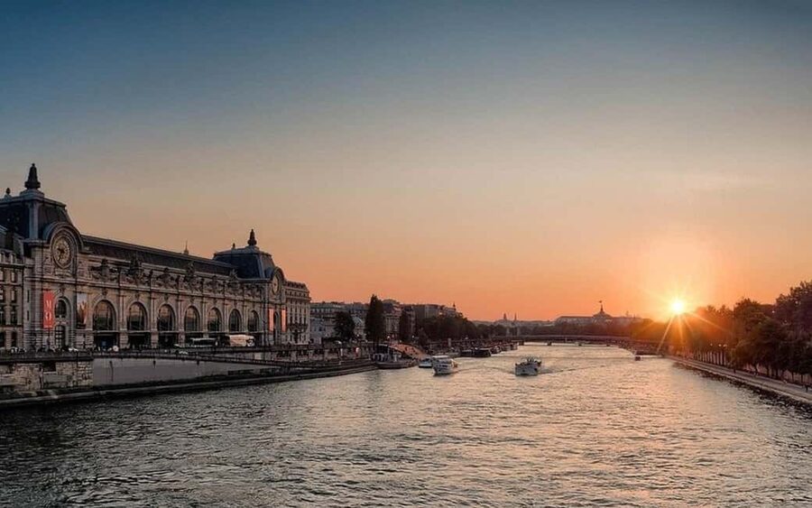 Private & Customizable Paris Tour: Eiffel, Louvre & More - Key points to know before booking