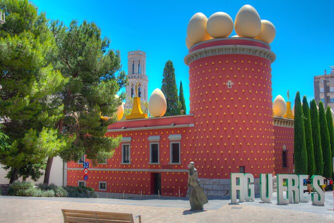 Private Dali Museum, Besalú & Girona Tour from Barcelona - The transport plan is the real selling point