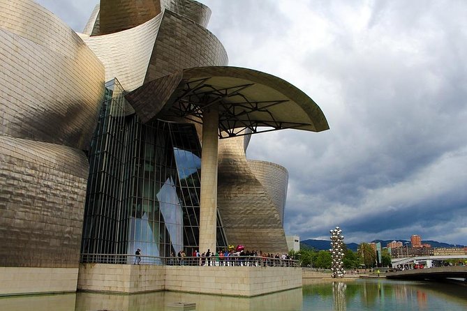 Private Guggenheim Museum Bilbao Tour with Official Guide - Is $279.39 Per Person Good Value?