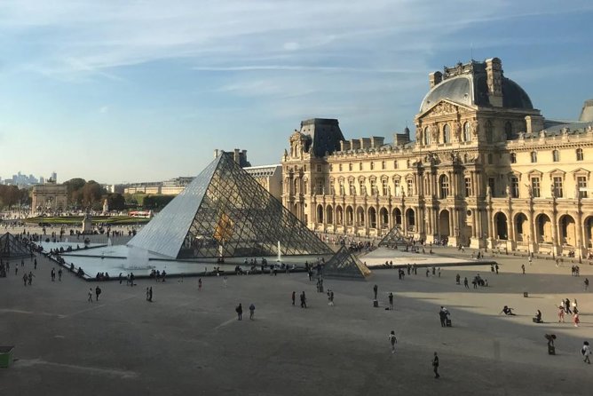 Private Louvre Teens Tour - How the guides handle different ages