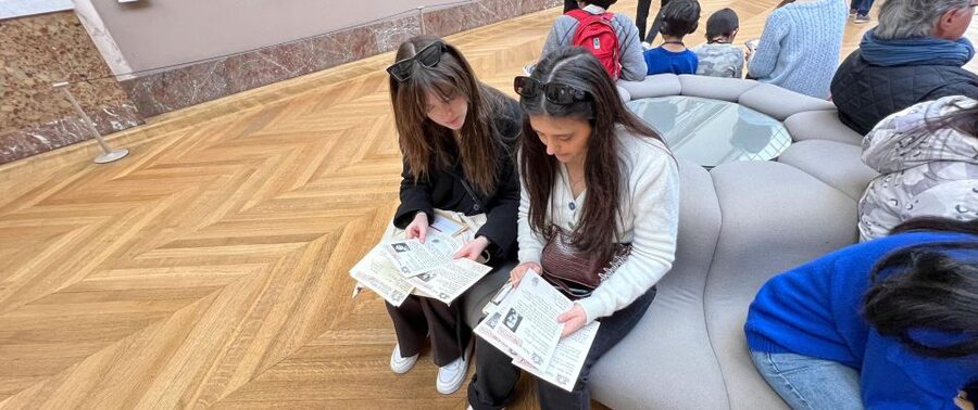Private Louvre Tour for Teenagers - Meeting your Chief Investigating Officer