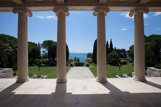 Private Split Half Day Tour with Mestrovic Gallery & Port Pickup - Key points at a glance