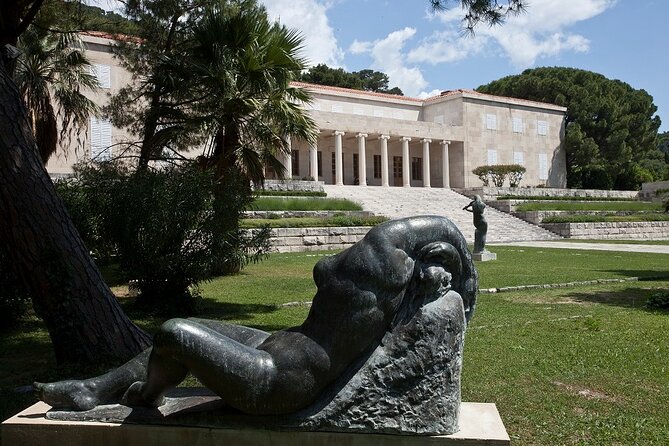 Private Split Half Day Tour with Mestrovic Gallery & Port Pickup - Who will get the most from this tour?