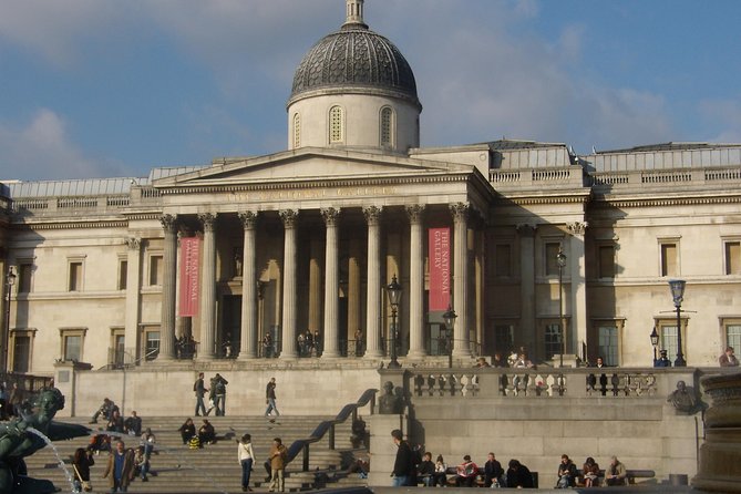 Private Tour, Highlights of The National Gallery, popular with families - Following the collection into the main building