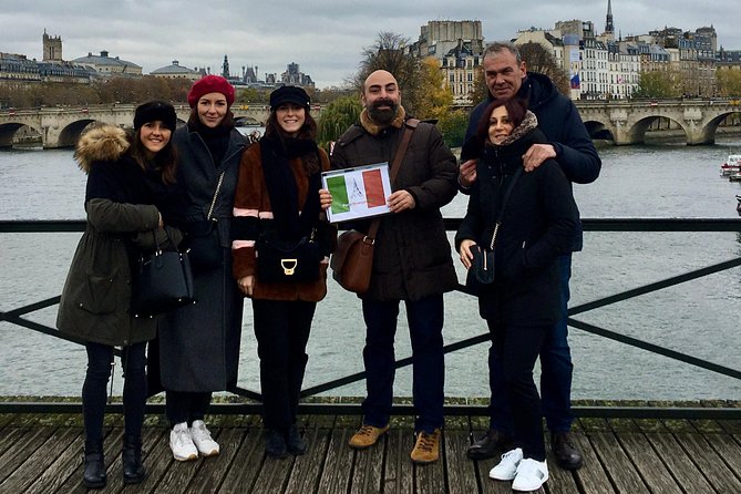 Private Tour in Italian of Paris: Centre, Montmartre, Louvre - Starting around Hôtel de Ville