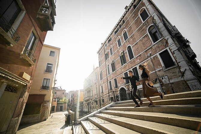 Private Tour in Prado Museum & Madrid’s Iconic Neighborhoods - What the private format changes