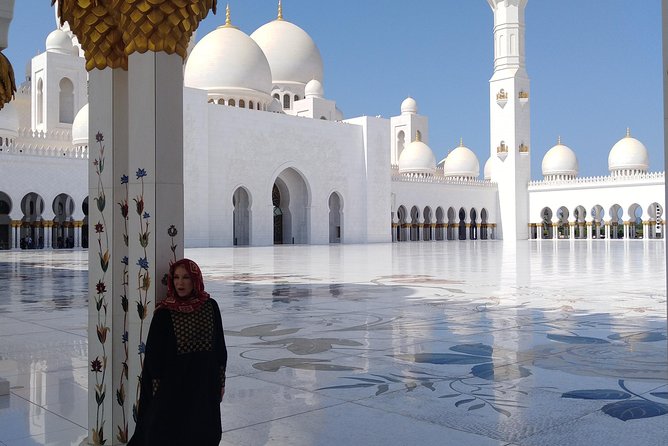 Private Tour : Louvre Museum Abu Dhabi & Sheikh Zayed Grand Mosque visit - The Corniche and Emirates Palace photo stop