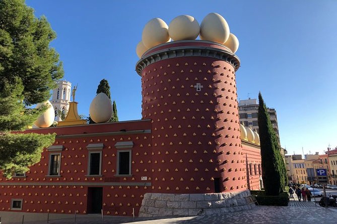 Private Tour to Dalí Museum + Costa Brava (Tossa de Mar) - Key points to know before booking