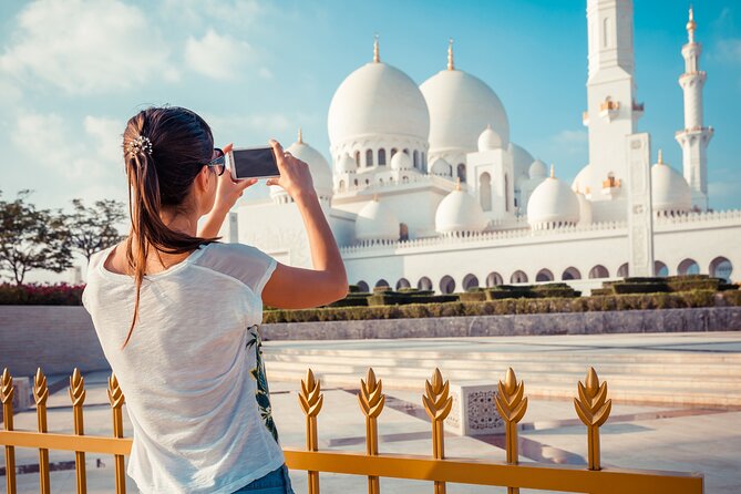 Private Tour To Sheikh Zayed Grand Mosque & Louvre Museum Abu Dhabi From Dubai - Louvre Abu Dhabi: art under a remarkable roof