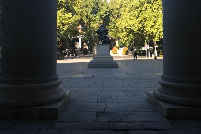 Private Tour to the Prado and Reina Sofía Museum - Reina Sofía in 90 minutes: Picasso and Dalí