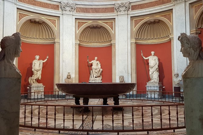 Private Vatican Museums and St. Peter's Basilica Early Bird Tour - What the private guide adds