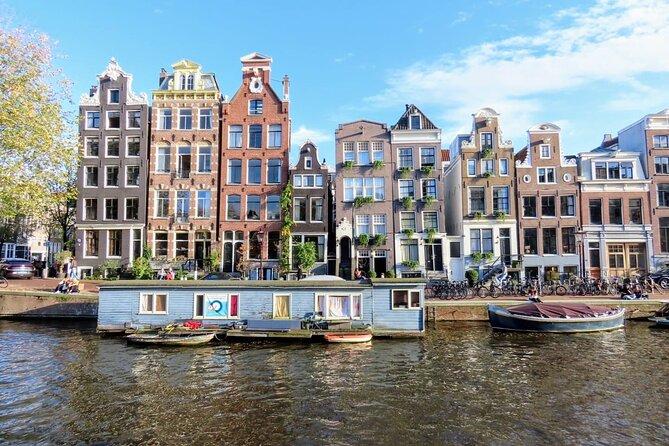 Rembrandt & Van Gogh Amsterdam walking experience - Starting at the Weeping Tower