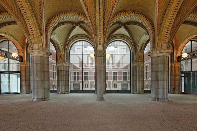 Rijksmuseum Amsterdam Semi-Private Guided Tour - What skip-the-line entry really adds