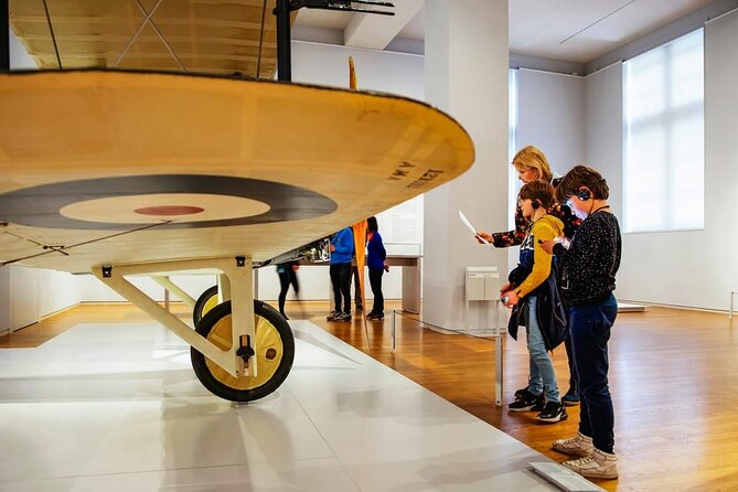 Rijksmuseum Amsterdam Ticket with Audio & Canal Cruise - Who will get the most from this visit?