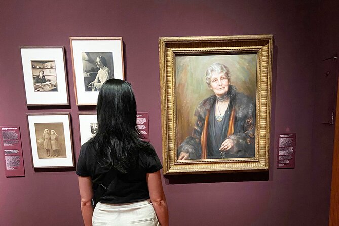 Rogues and Rebels Private Tour in National Portrait Gallery - Key Points at a Glance