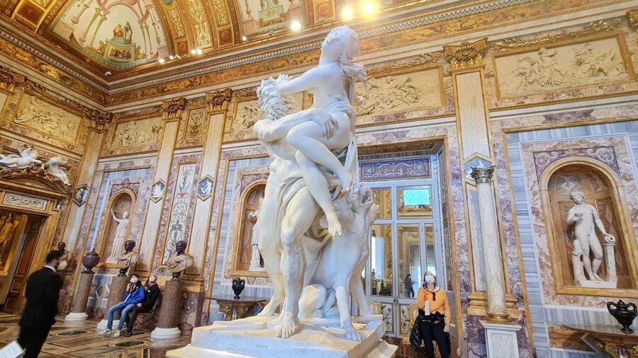 Rome: Borghese Gallery Skip-the-Line Entry and Guided Tour - Bernini’s marble drama: Apollo and Daphne and David