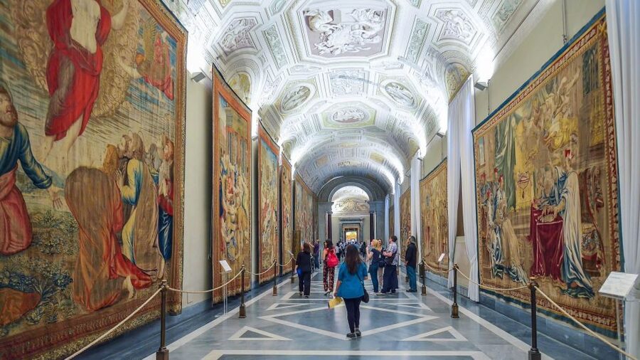 Rome: Early-Entry Vatican Museums & Sistine Chapel Tour - The Sistine Chapel and Michelangelo’s ceiling