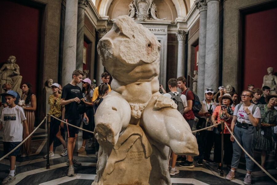 Rome: Early-Morning Vatican Museums and Sistine Chapel Tour - Why the early start is worth the alarm