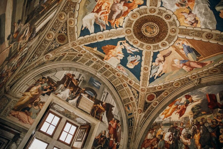 Rome: Early-Morning Vatican Museums and Sistine Chapel Tour - Inside the Vatican Museums: a two-hour art lesson