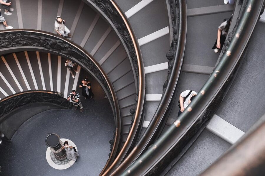 Rome: Early Vatican Museums & Sistine Chapel Tour - The Gallery of Tapestries and the route toward the chapel