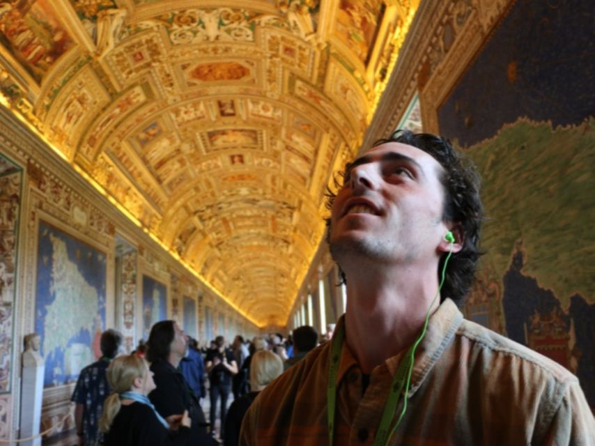 Rome: Full-Day Colosseum, Vatican Museums & City Center Tour - The guides make the schedule work