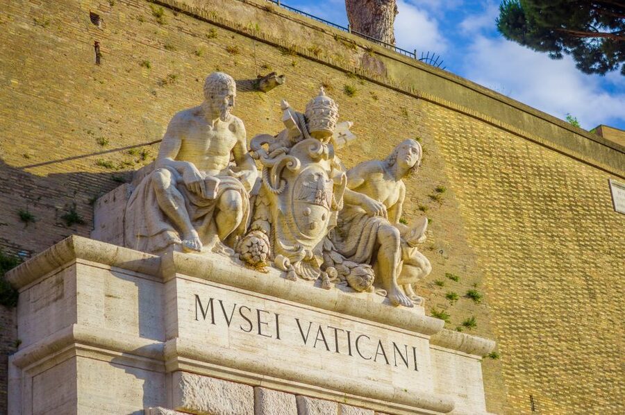 Rome: Hop-on Hop-off Bus & Vatican Museums Ticket - Timing the day without losing hours