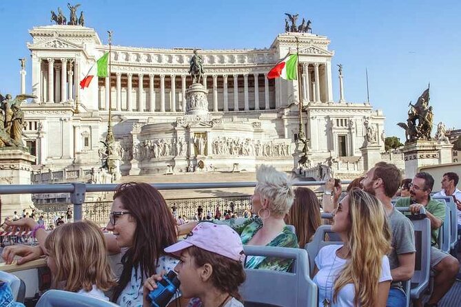 Rome Hop On Hop Off Open Bus + Vatican Museum Sistine Chapel Tour| Fast Track - Circo Massimo and the quieter side of central Rome