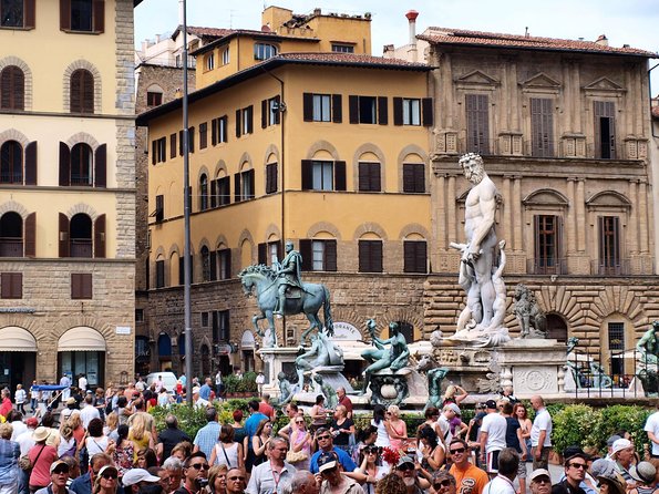Rome to Florence: High-Speed Train Day Trip with Guided City Tour - Piazza della Signoria, Florence’s open-air art stop