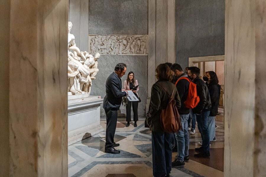 Rome: Turning the Lights on at the Vatican Museums - The galleries in darkness and light