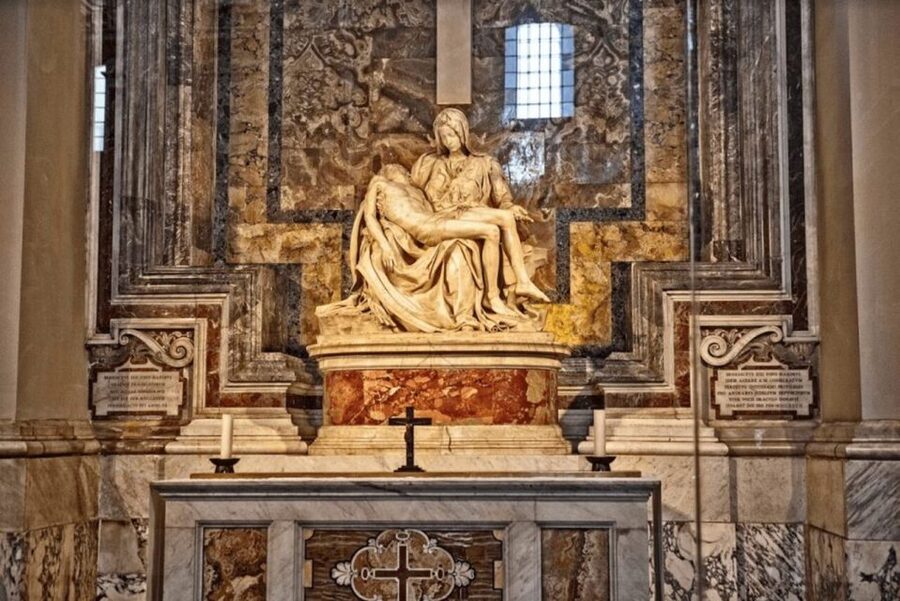 Rome: Vatican Museum and Sistine Chapel Ticket & Guided Tour - What Theodore’s guiding style adds