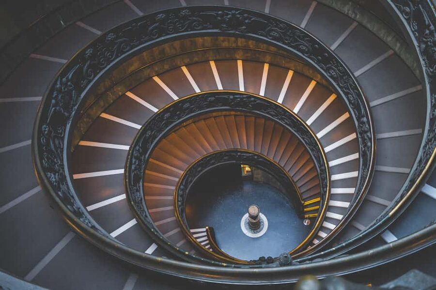 Rome: Vatican Museum & Sistine Chapel Guided Tour Skip Line. - Maps, woven textiles, and the long walk to the chapel