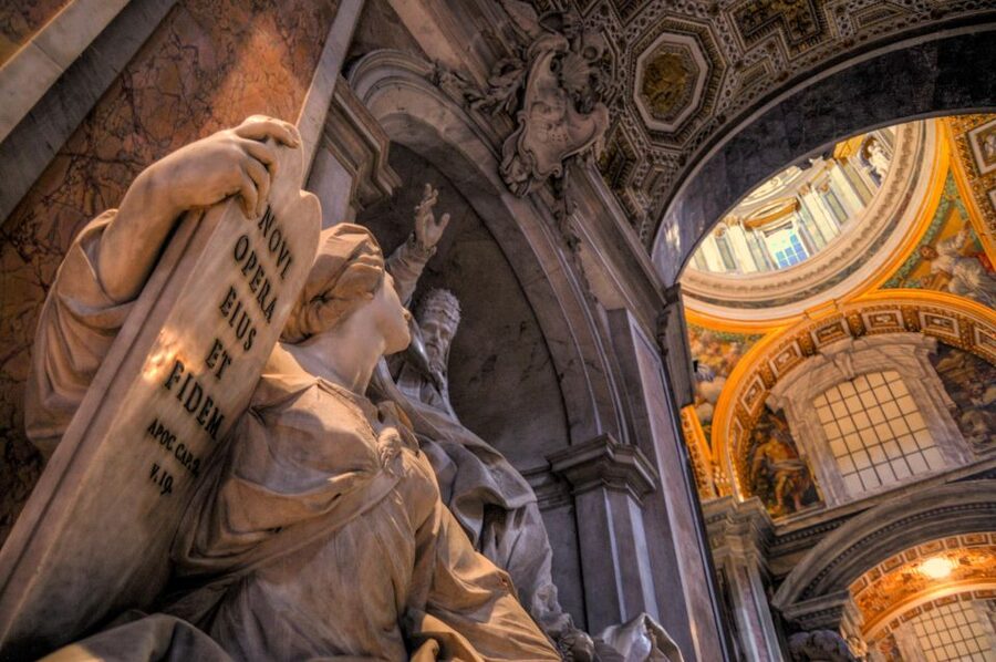 Rome: Vatican Museums and Sistine Chapel Tour with Ticket - Ancient sculpture in the Pio Clementine Museum