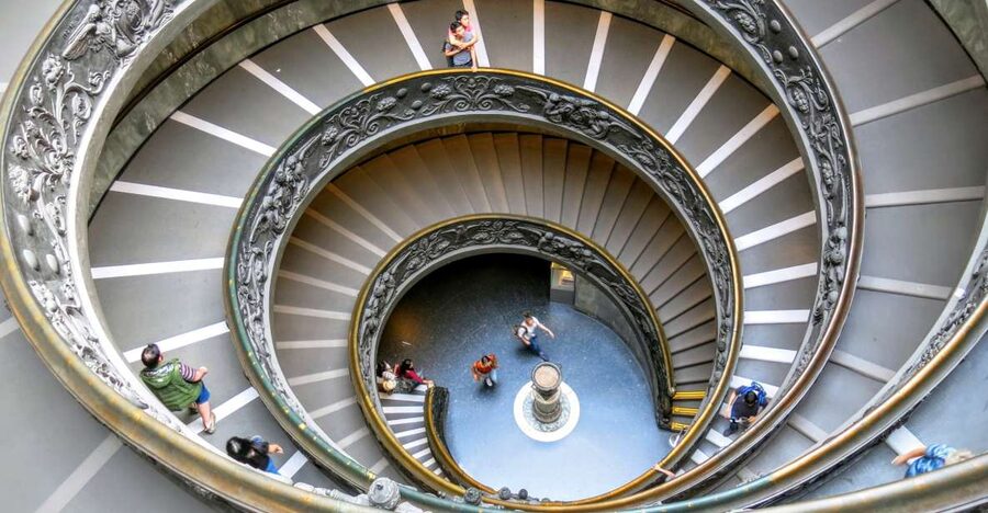 Rome: Vatican Museums and Sistine Chapel Tour - Meeting the Vatican’s major artists