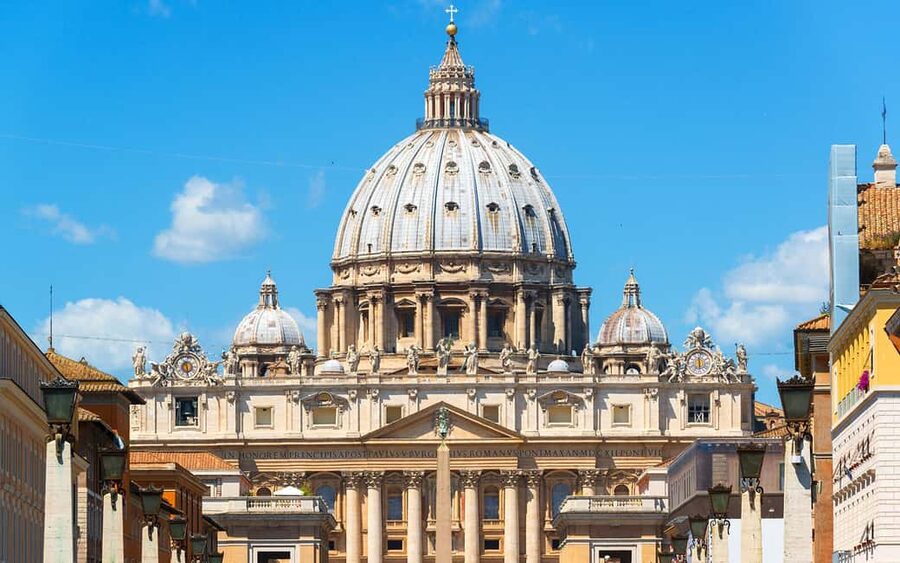 Rome: Vatican Museums, Sistine Chapel and Basilica Tour - The Belvedere Courtyard sets the scene