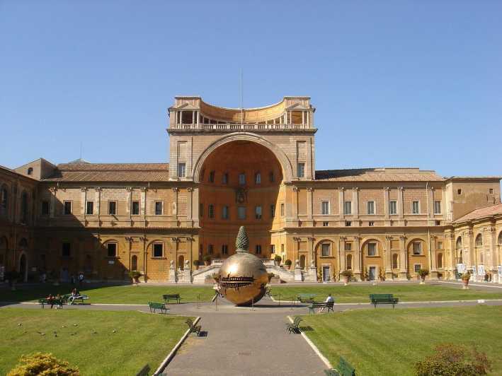 Rome: Vatican Museums & Sistine Chapel Entrance and Tour - Why the final Vatican entry can work well