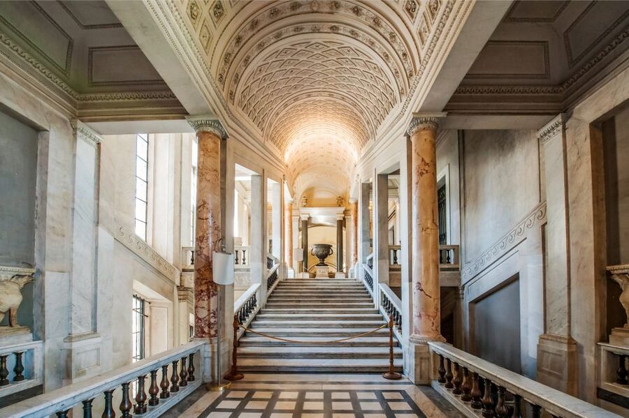 Rome: Vatican Museums & Sistine Chapel Skip-The-Line Ticket - The Courtyards and the Gallery of Maps