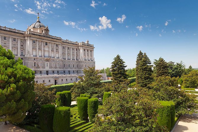 Royal Palace of Madrid 1.5-Hour Guided Tour Optional Prado Museum Combo - What the guide adds, and where it can fall short