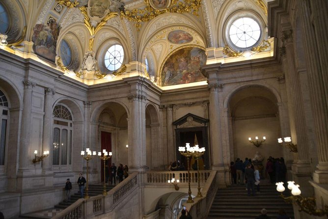 Royal Palace of Madrid 1.5-Hour Guided Tour Optional Prado Museum Combo - The 90-minute route through the palace