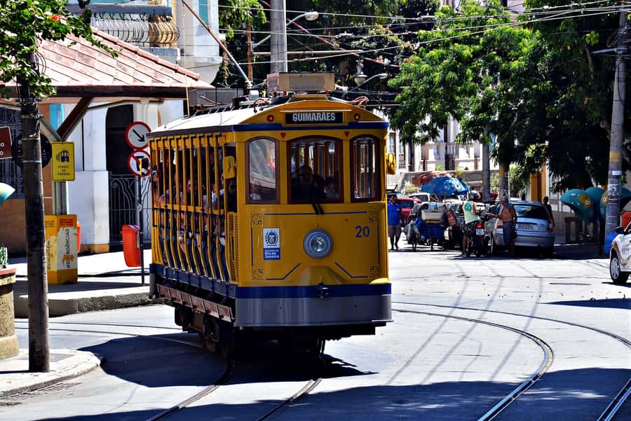 Santa Teresa Culture & Art Walking Tour - Arriving at Largo dos Guimarães